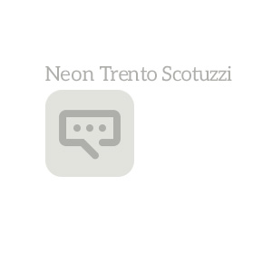 <span>Testimonianza  Neon Trento Scotuzzi</span><i>→</i>